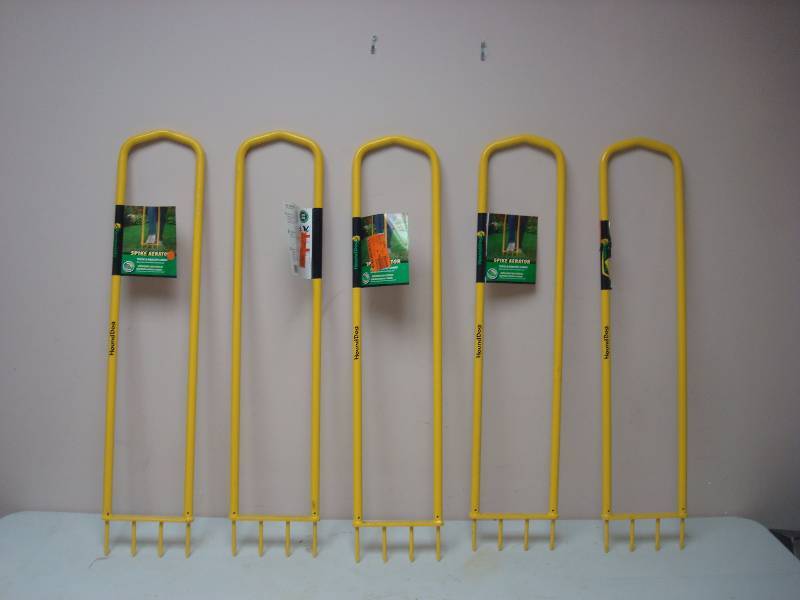 lot 150 image: Lot Of 5 Hound Dog Spike Aerator Lawn Tools, Unused, Store Shelf Pull, May Show Minor Wear