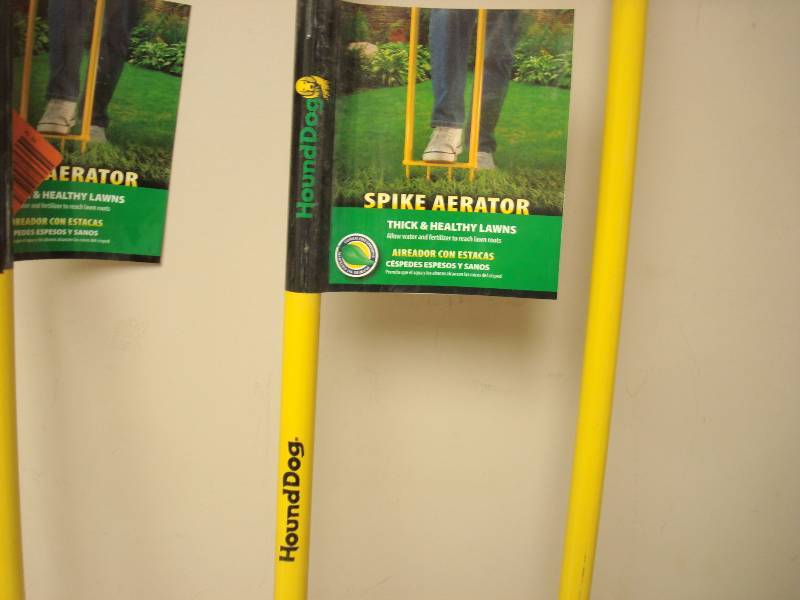 lot 154 image: Lot Of 3 Hound Dog Spike Aerator Lawn Tools, Unused, Store Shelf Pull, May Show Minor Wear