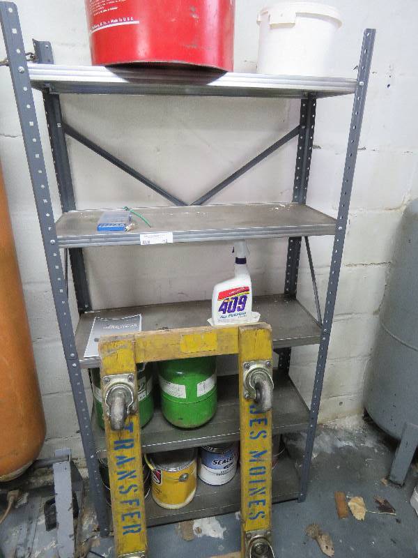 lot 12 image: Shelving unit