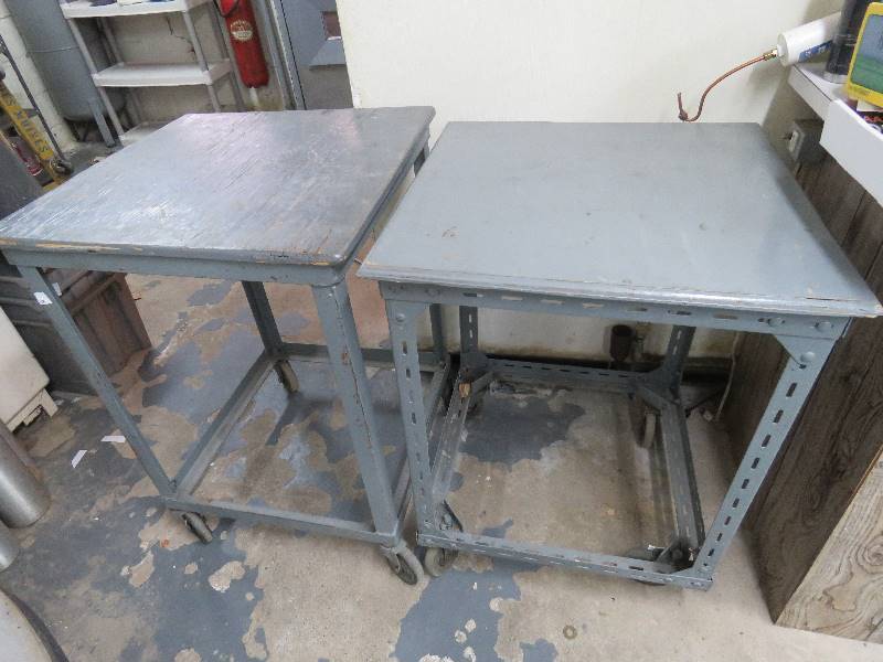lot 18 image: Work Benches