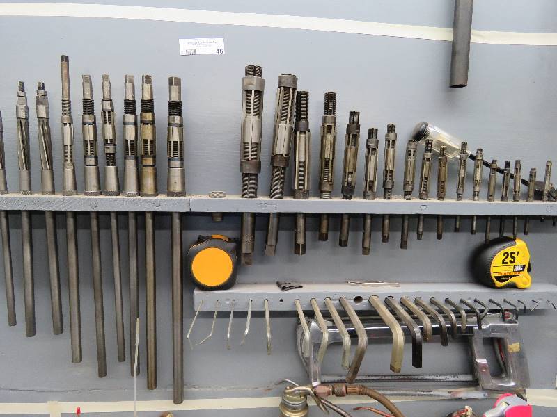 lot 46 image: tool lot