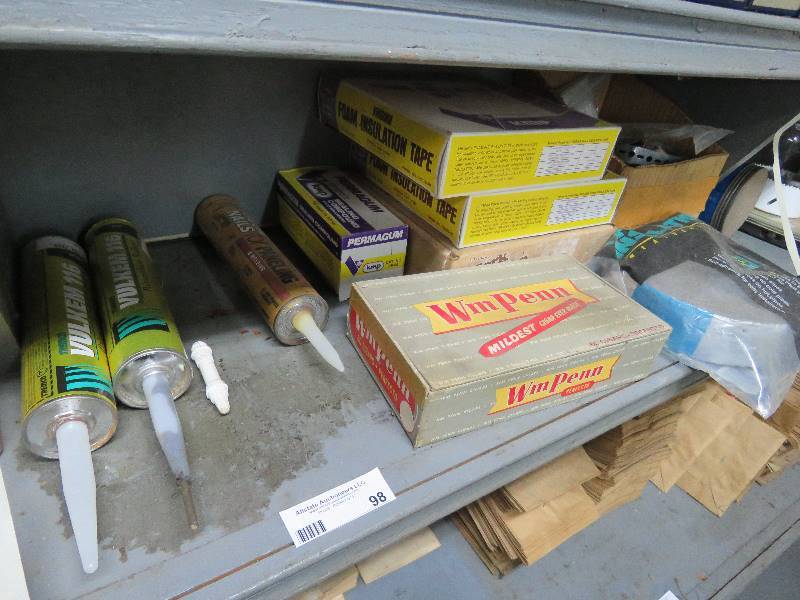lot 98 image: Garage lot