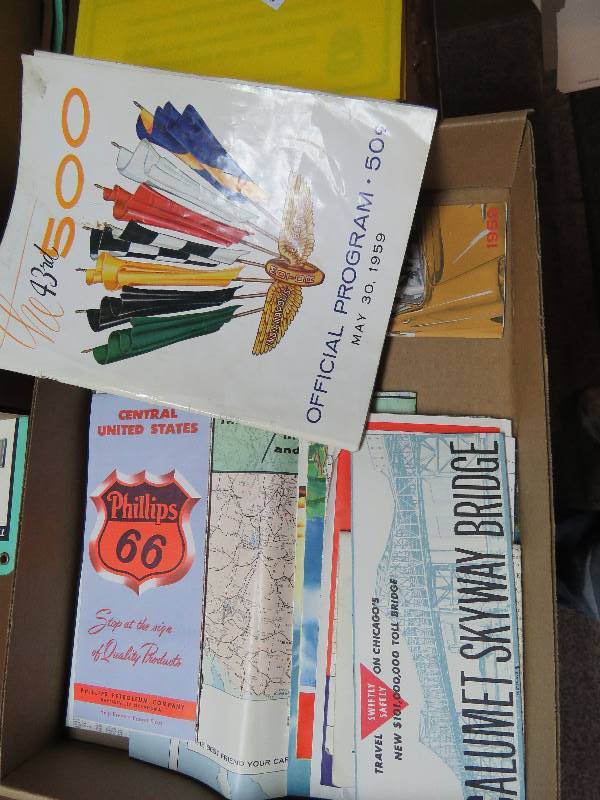 lot 236 image: Vintage Programs