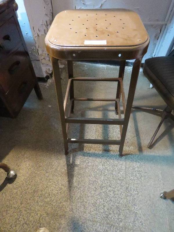 lot 254 image: Garage Stool