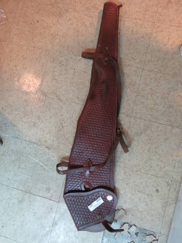 lot 287 image: Leather Gun Case