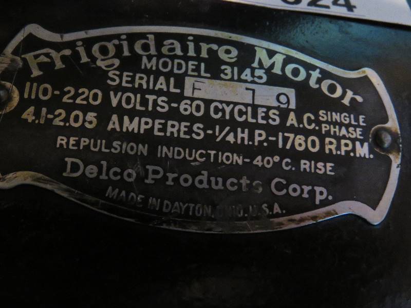lot 324 image: Motor