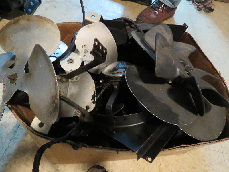 lot 331 image: Fan Motors with Blades