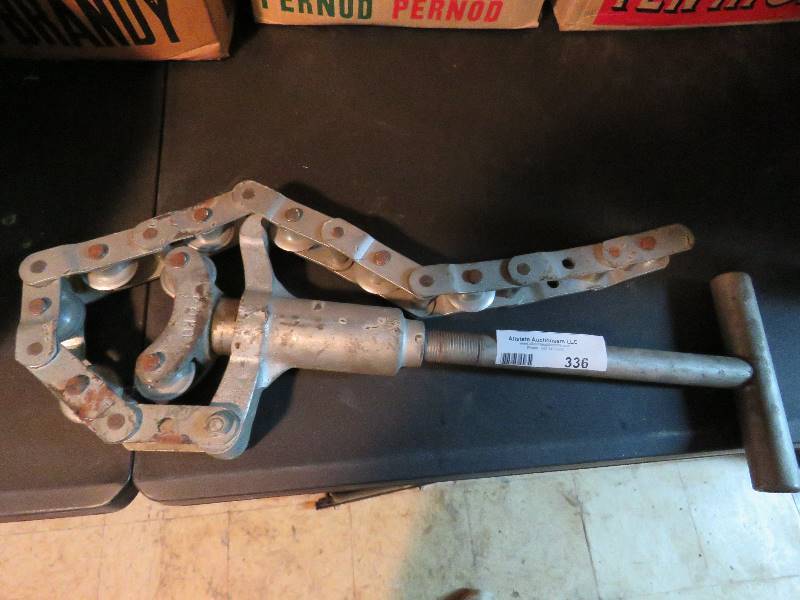 lot 336 image: Repair Snapper
