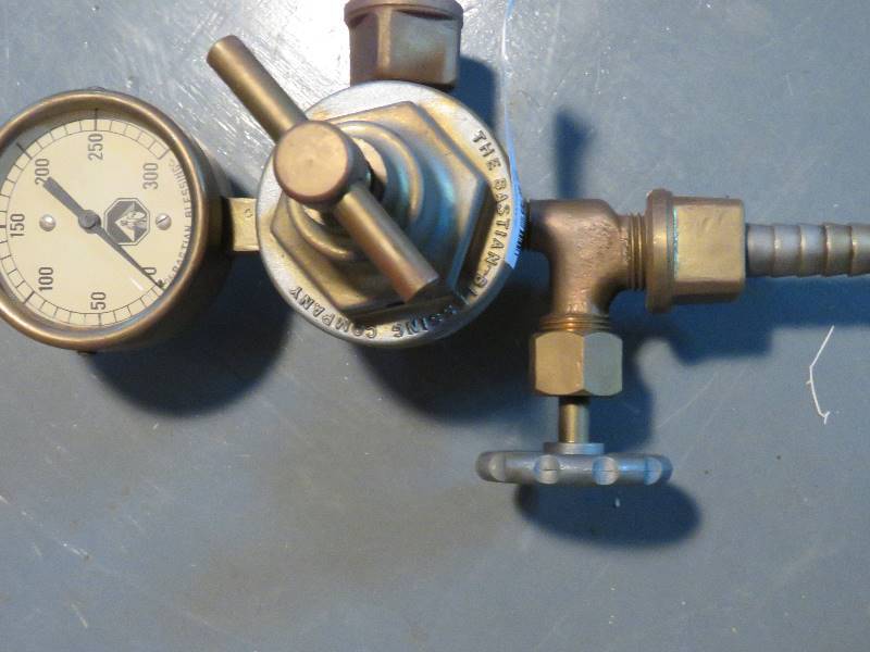 lot 347 image: Carbon Dioxide Regulator
