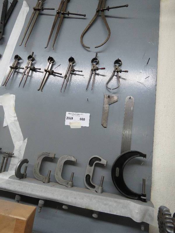 lot 660 image: tools