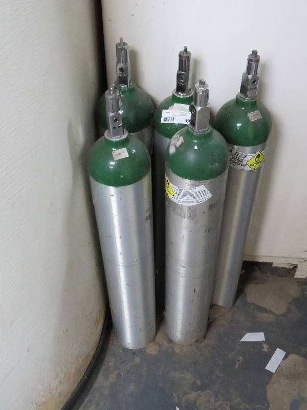 lot 666 image: Oxygen Tanks