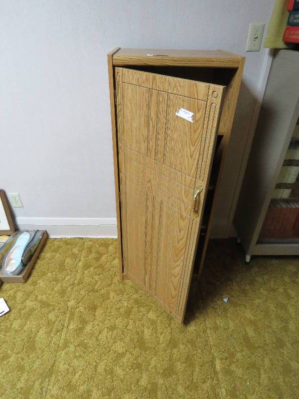 lot 681 image: Kitchen Storage