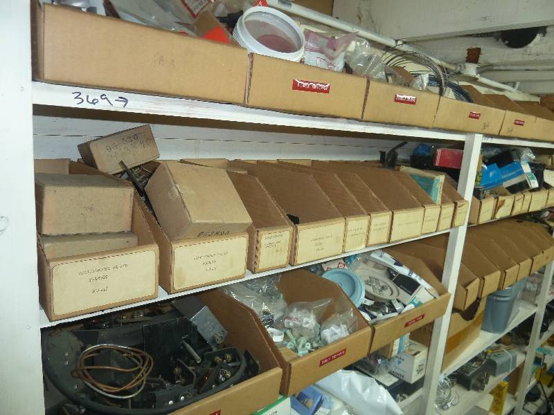 lot 369 image: parts
