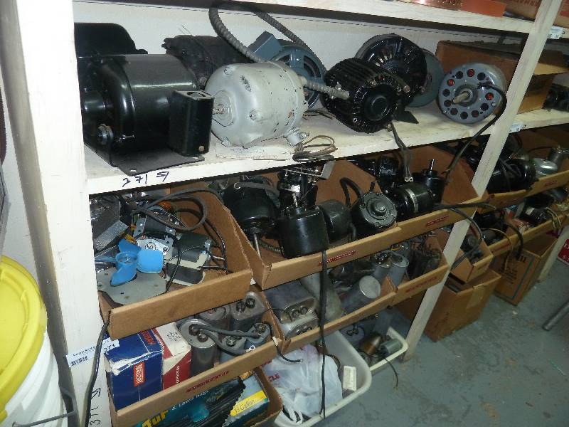 lot 371 image: parts