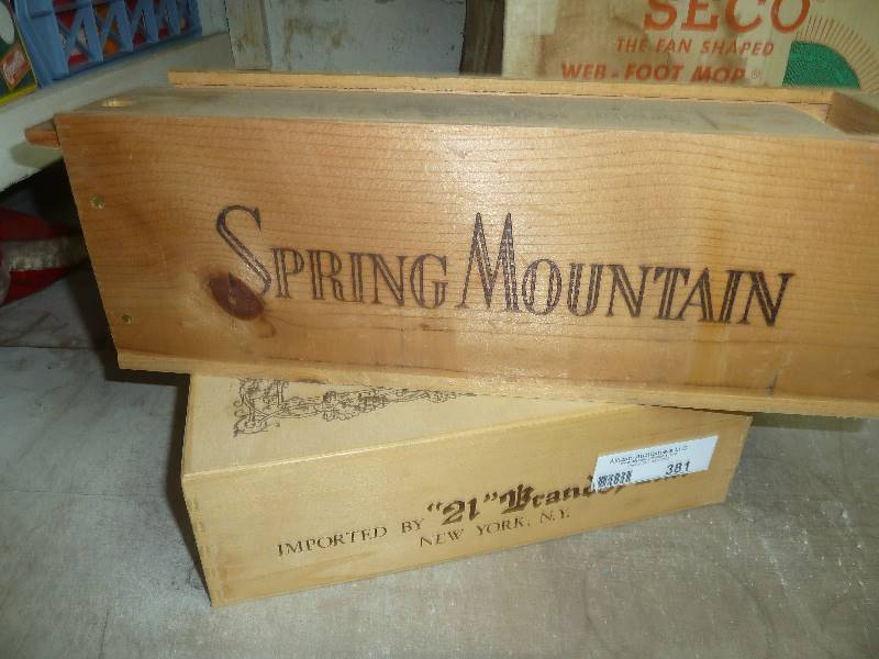 lot 381 image: Vintage Wood boxes