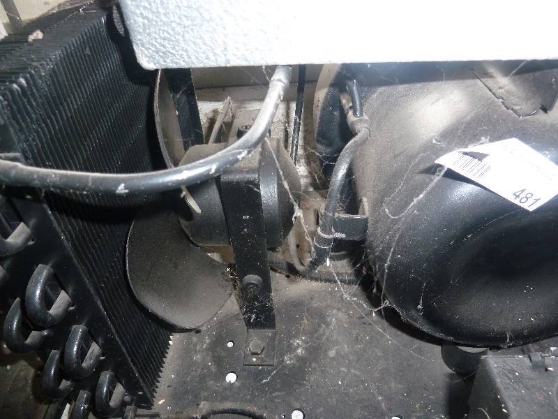 lot 481 image: Compressor