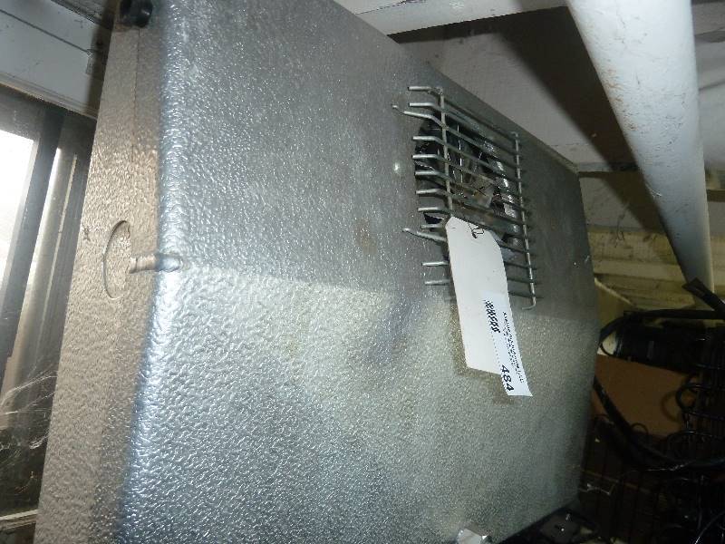 lot 484 image: Evaporator