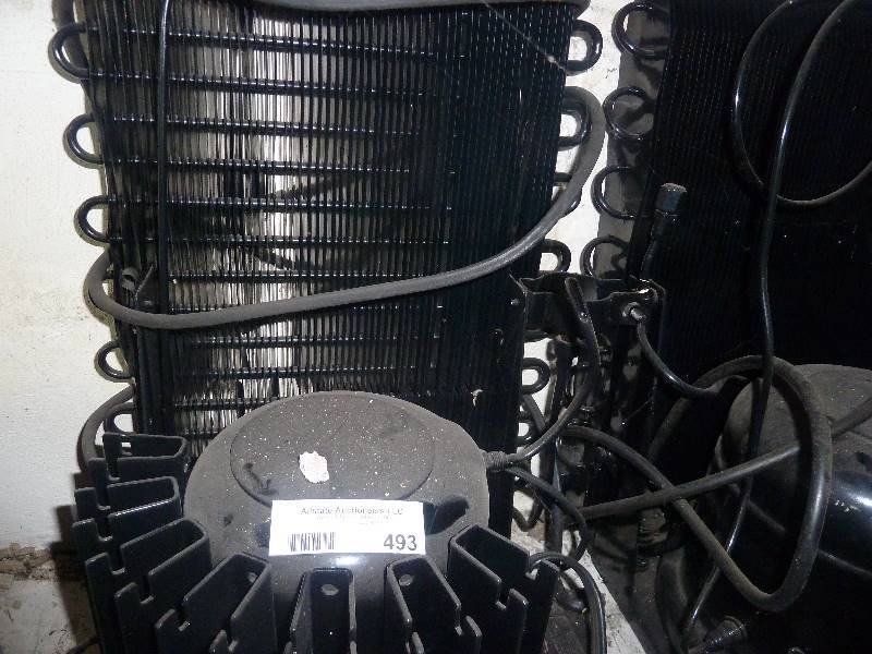 lot 493 image: condensing unit