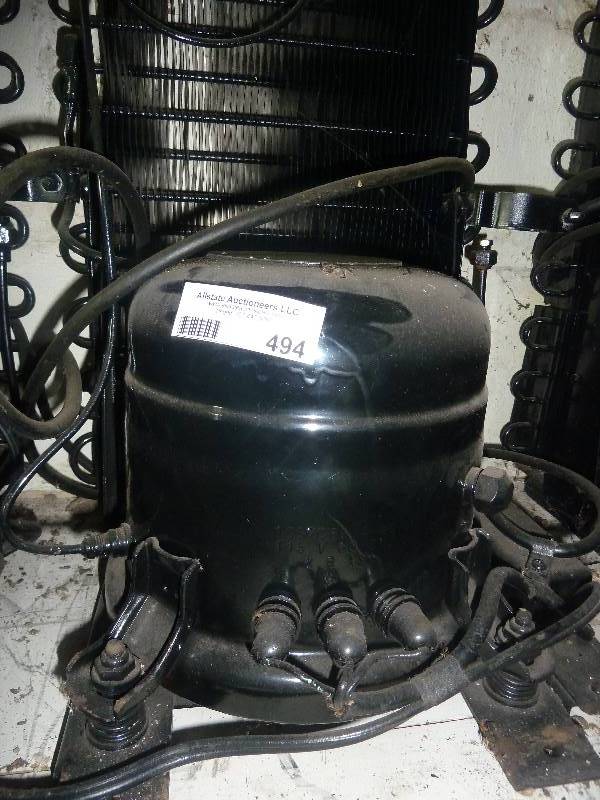 lot 494 image: condensing unit