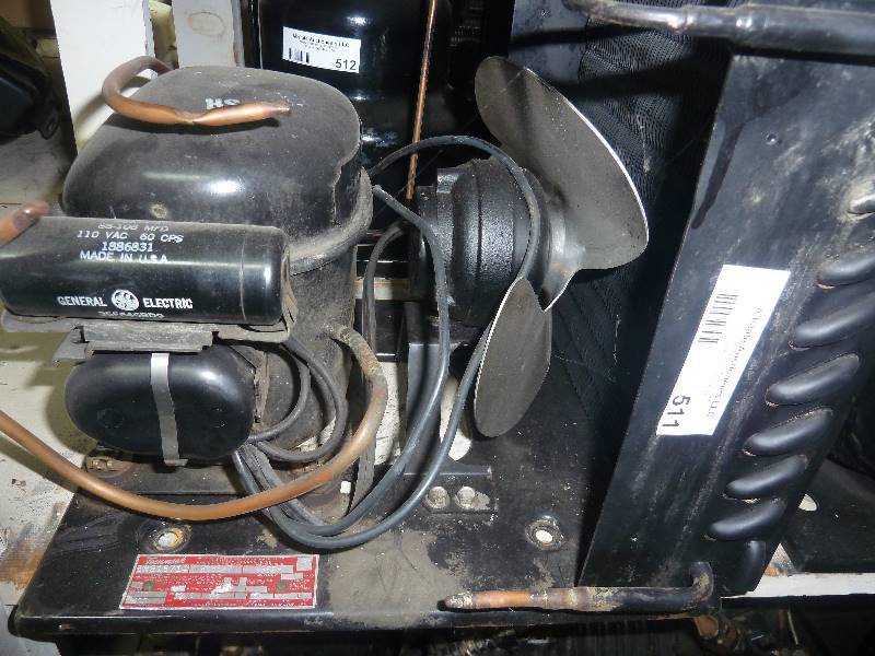 lot 511 image: condensing unit