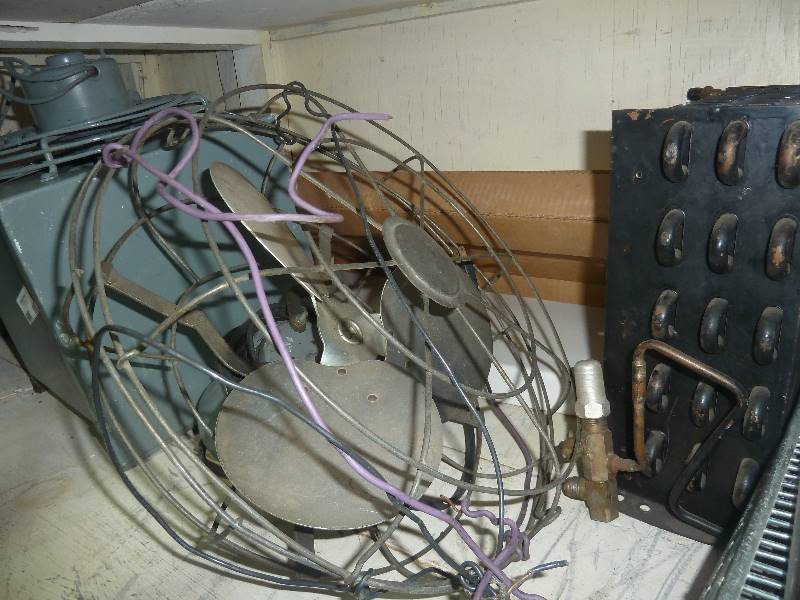 lot 518 image: evaporator