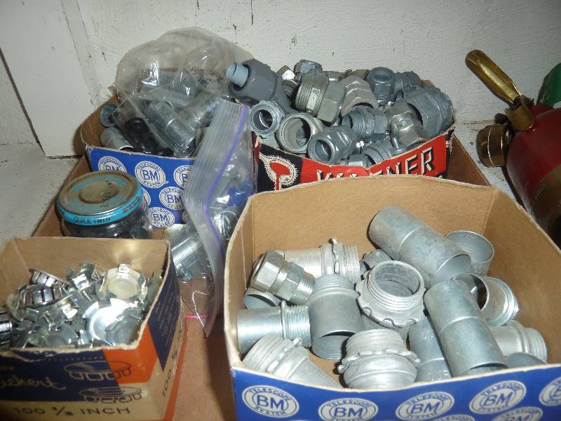 lot 544 image: Electrical lot