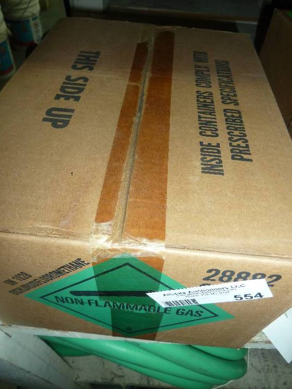 lot 554 image: Refrigerant-12