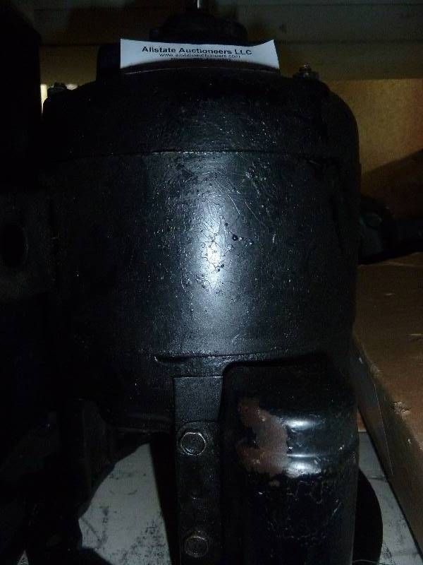 lot 569 image: motor