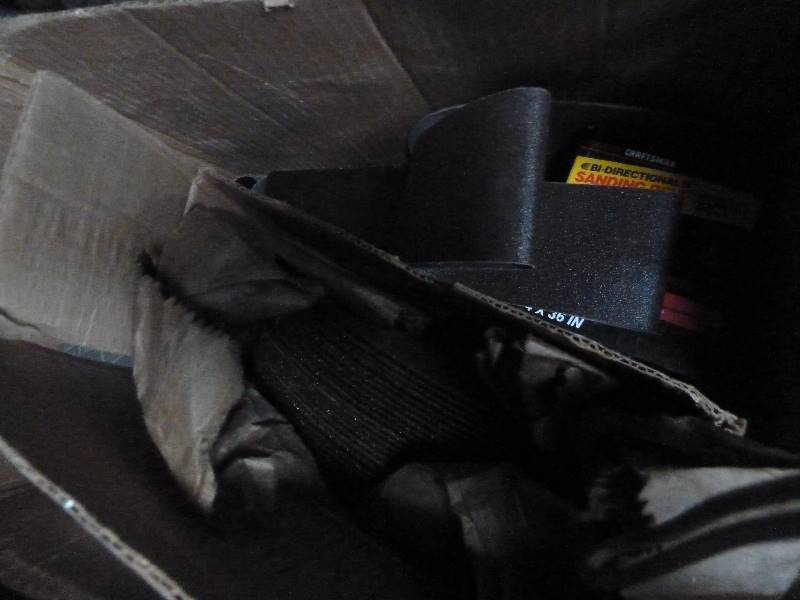 lot 574 image: Sanding supplies