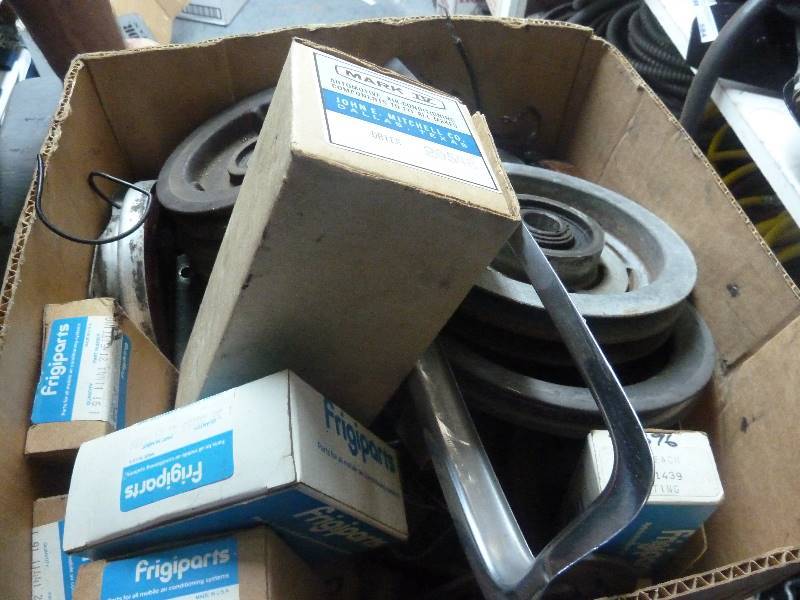 lot 587 image: Automotive Air Conditioning parts