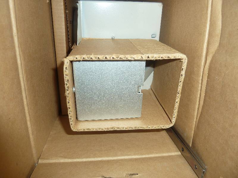 lot 605 image: Heat-A-Lamp