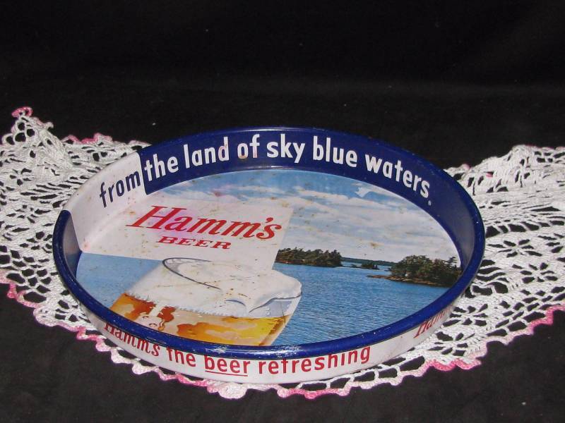 lot 49 image: Hamms Beer Tray