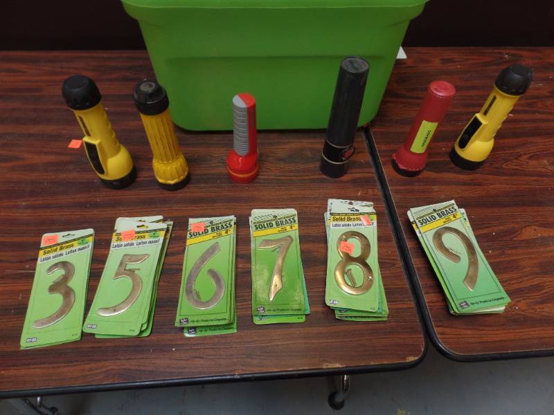 Number Collection & Flashlights