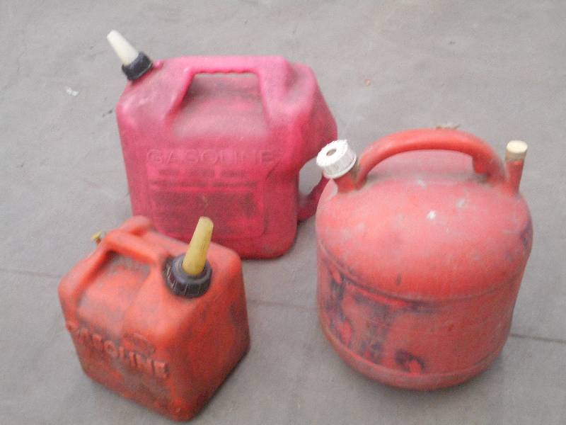 lot 17 image: Lot Of (3) Plastic Gas Cans ...