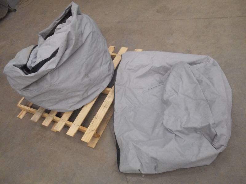 lot 74 image: Lot Of Approx (5) Cold Weather AC U...