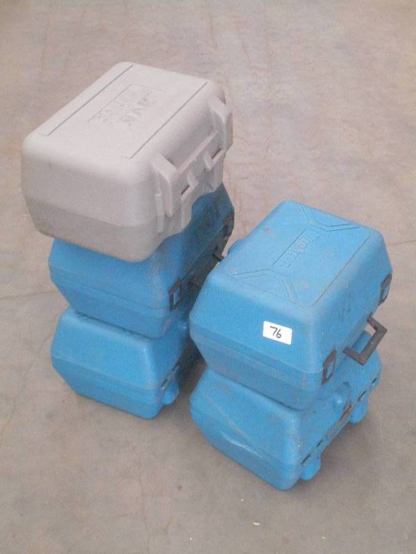 lot 76 image: (5) Circular Saw Tool Cases ...