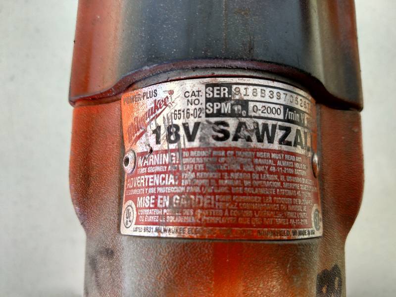 lot 15 image: Milwaukee Power Plus 18 Volt Sawzal...