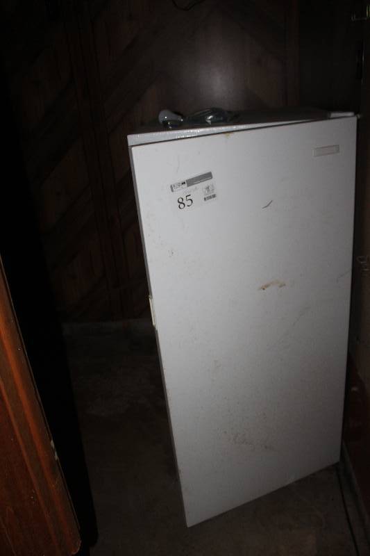 lot 85 image: Freezer