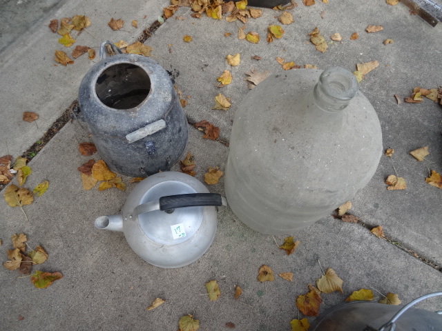 CoffeeTea Kettle & Glass Bottle