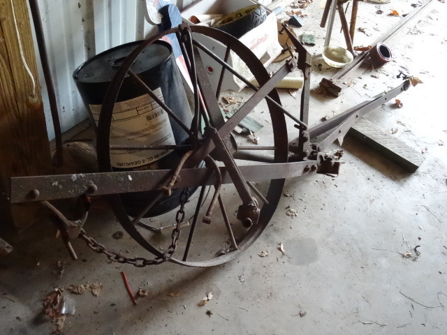 IH Implement Attachment