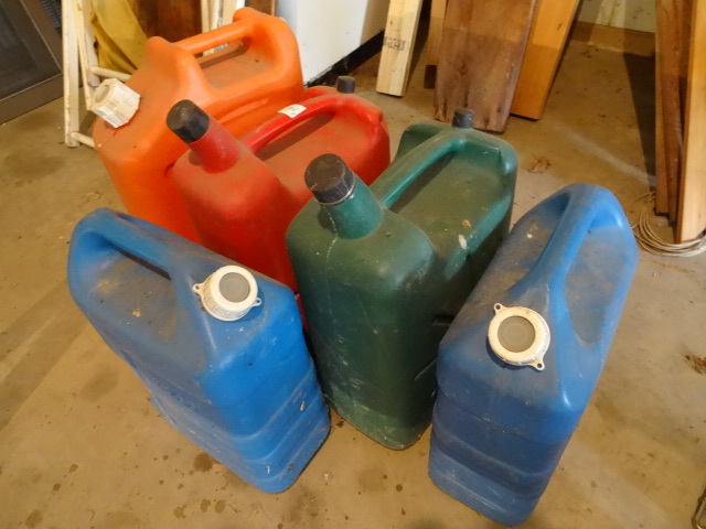 Gas & Water Containers