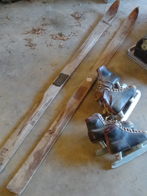 Skis & Skates