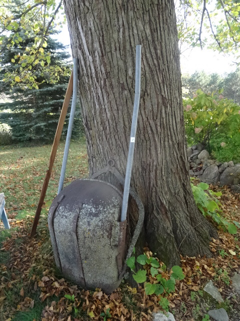 Dirt Scoop