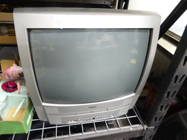 Symphonic Color TVDVD Player