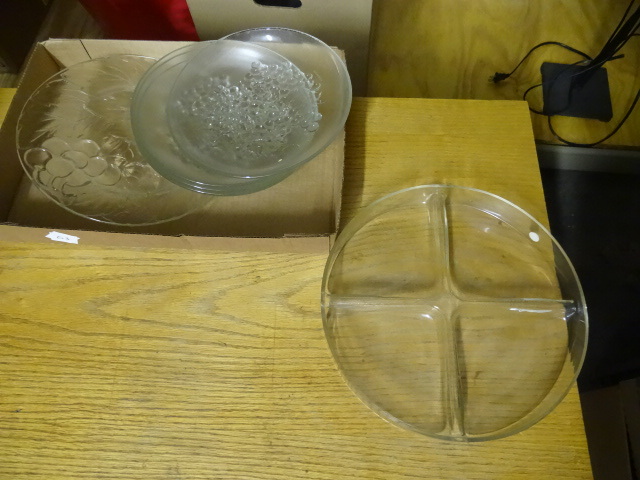Glass Plates and Hourderve Plate