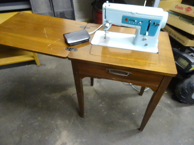 Singer Sewing Machine Model 347