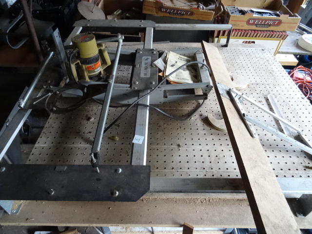 Router on Stand