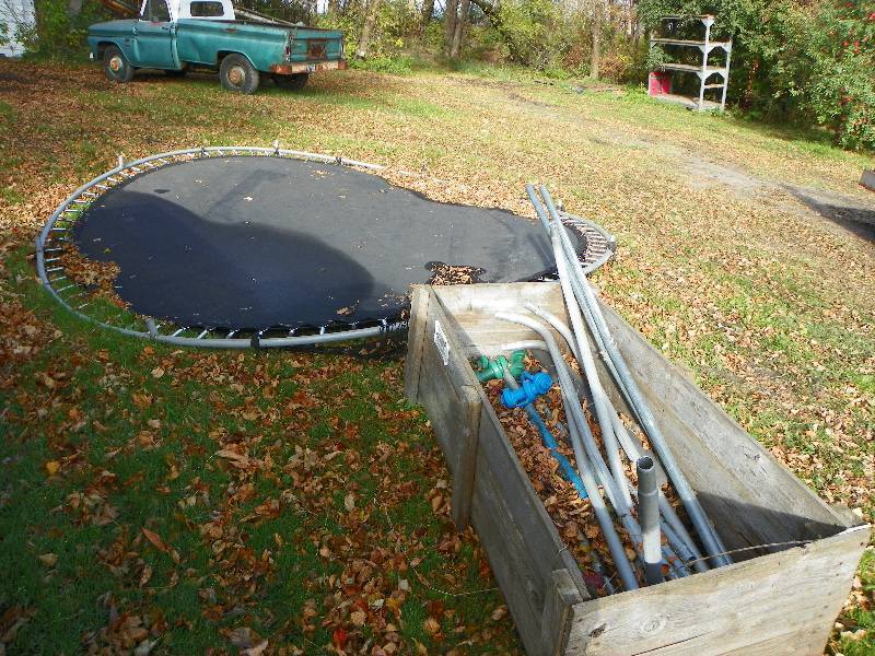 lot 219 image: Trampoline