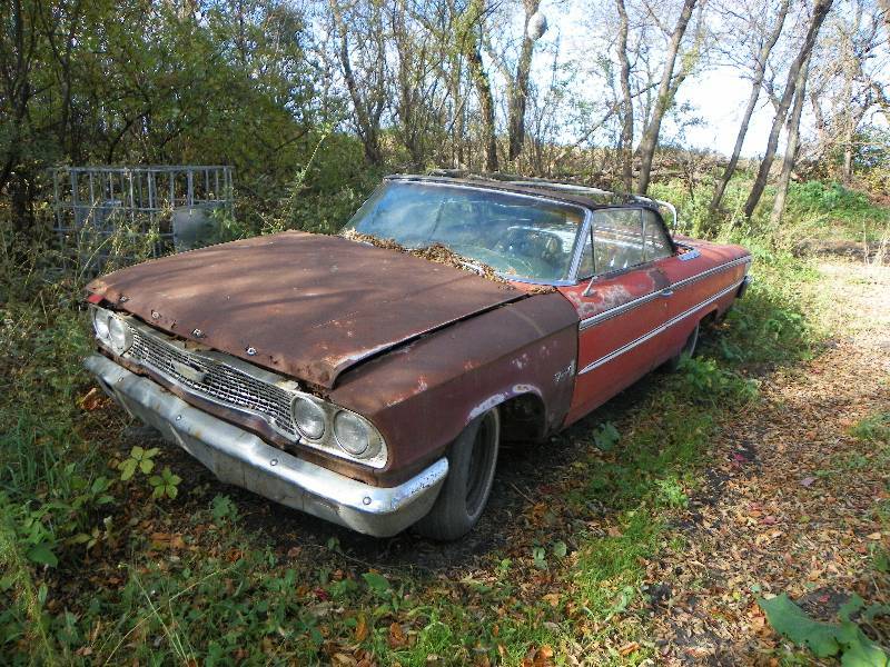 lot 221 image: 1963 Ford Galaxie 500 XL