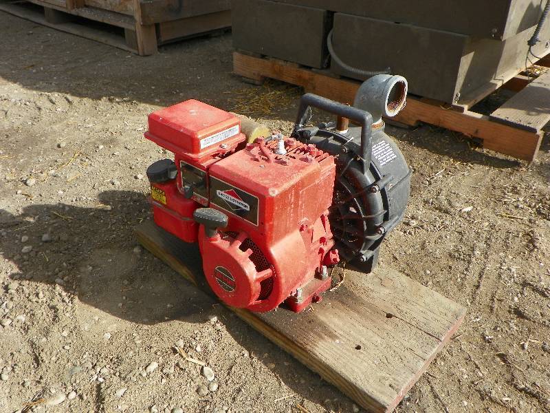 lot 226 image: 2 Pump